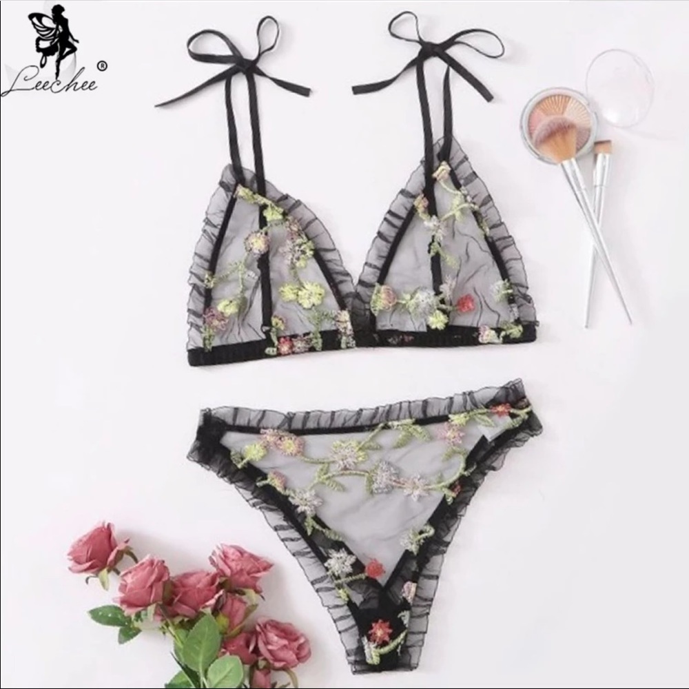 Black Lace Floral Mesh Bra & Undies Lingerie Set